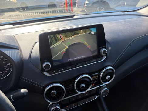 Used 2025 Nissan Sentra SV image 22