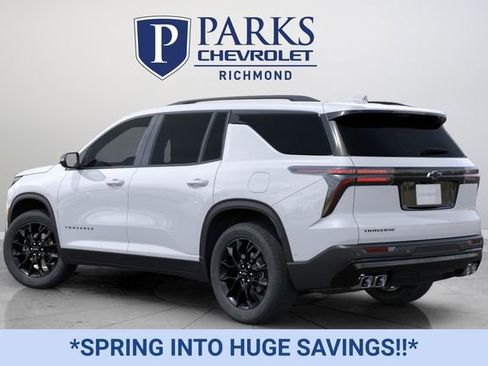 New 2026 Chevrolet Traverse LT image 3