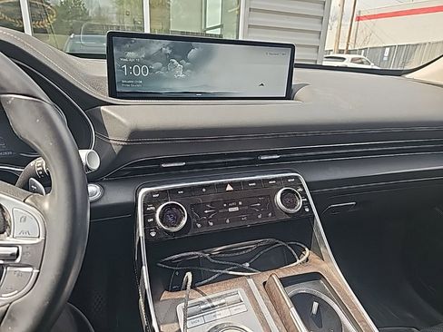 Used 2024 Genesis GV80 3.5T image 12