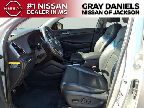 Used 2016 Hyundai Tucson Limited w/ Option Group 03 FWD image 22