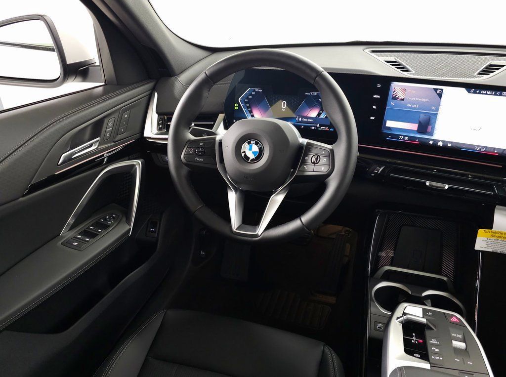 Used 2026 BMW X2 xDrive28i w/ Convenience Package AWD/4WD image 13