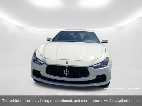 Used 2017 Maserati Ghibli RWD image 2