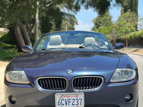 Used 2005 BMW Z4 2.5i RWD image 12