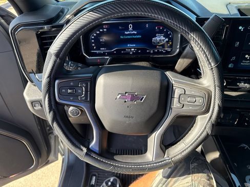 Used 2024 Chevrolet Silverado 2500 ZR2 w/ Technology Package AWD/4WD image 22