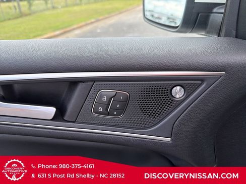 Used 2019 Ford Edge ST w/ Equipment Group 401A AWD/4WD image 15