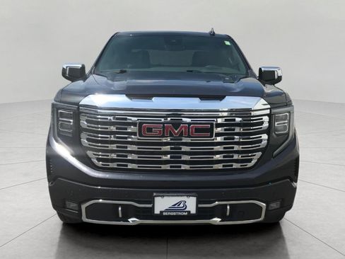 Used 2024 GMC Sierra 1500 Denali w/ Denali Reserve Package AWD/4WD image 46
