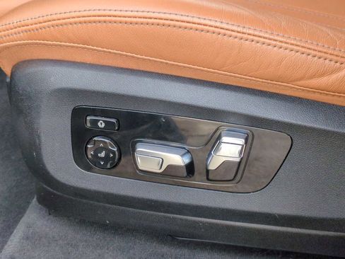 Certified 2022 BMW X5 xDrive40i image 17