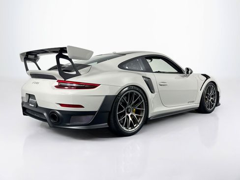 Used 2018 Porsche 911 GT2 RS RWD image 5