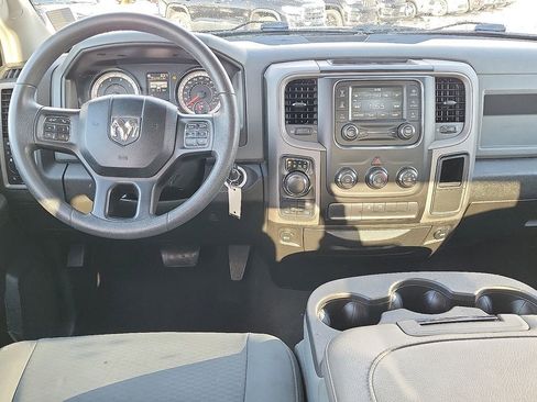 Used 2019 RAM 1500 Express image 10