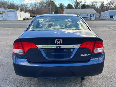 Used 2010 Honda Civic LX image 8
