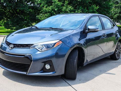 Used 2014 Toyota Corolla S FWD image 3