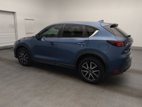 Used 2018 MAZDA CX-5 Touring w/ Preferred Equipment Package FWD image 3