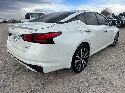 Used 2019 Nissan Altima 2.5 Platinum AWD/4WD image 11