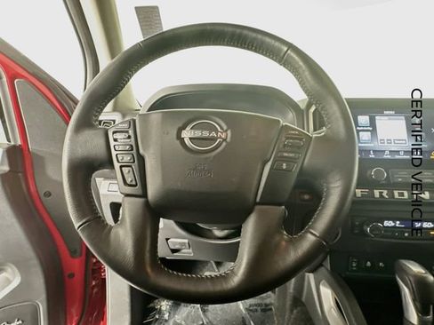 Certified 2025 Nissan Frontier SV w/ SV Convenience Package RWD image 13