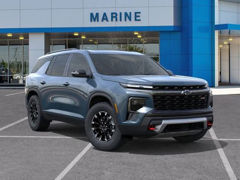 New 2026 Chevrolet Traverse Z71 w/ Enhanced Driving Package AWD/4WD image 7