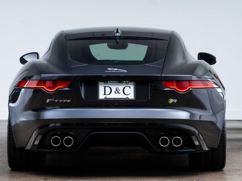 Used 2015 Jaguar F-TYPE R RWD image 6
