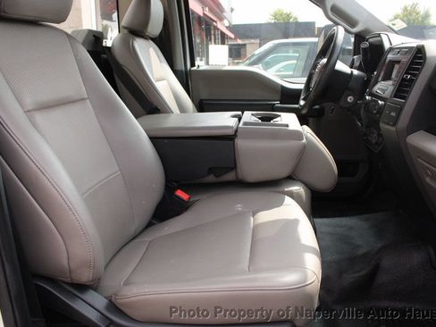 Used 2022 Ford F550 2WD Regular Cab Super Duty image 30