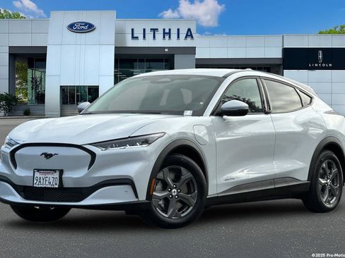 Certified 2022 Ford Mustang Mach-E Select image 1