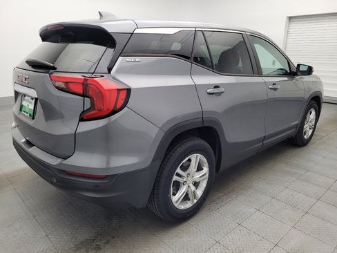 Used 2021 GMC Terrain SLE FWD image 9