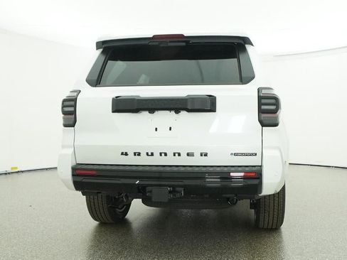 New 2026 Toyota 4Runner 4WD image 23