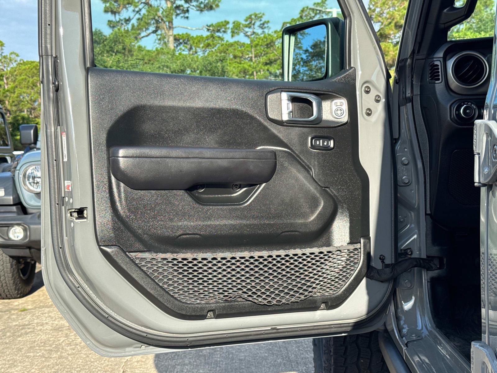 Certified 2021 Jeep Wrangler Unlimited Sport AWD/4WD image 16