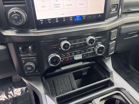 Certified 2024 Ford F250 Lariat w/ Lariat Ultimate Package image 24