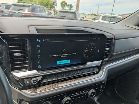 Used 2022 Chevrolet Silverado 1500 RST AWD/4WD image 21
