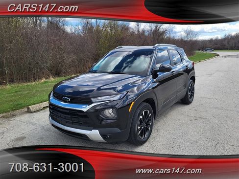 Used 2021 Chevrolet TrailBlazer LT w/ Convenience Package FWD image 1