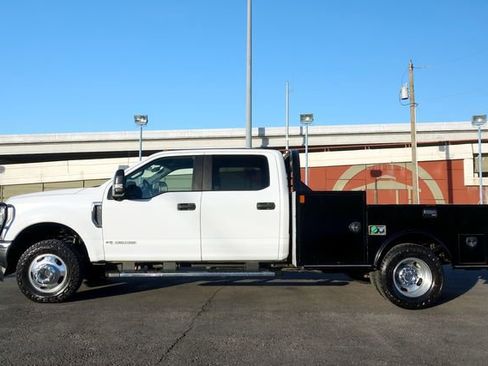 Used 2019 Ford F350 XL w/ STX Appearance Package image 11