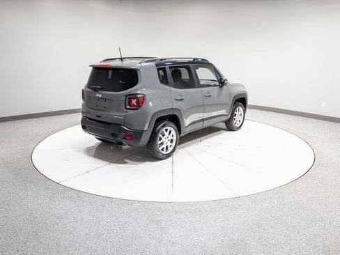 Used 2021 Jeep Renegade Limited image 30