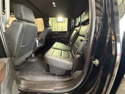 Used 2021 GMC Sierra 2500 SLT w/ SLT Convenience Package AWD/4WD image 17