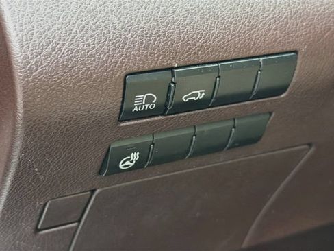 Used 2020 Lexus RX 350L Premium w/ Premium Package AWD/4WD image 10