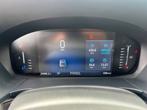 Certified 2023 Ford Escape ST-Line Select AWD/4WD image 11