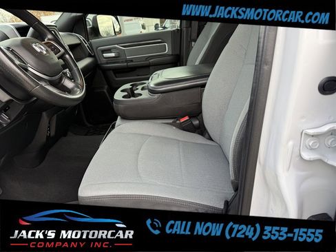 Used 2021 RAM 3500 Big Horn image 22