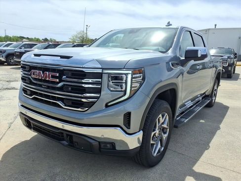 New 2026 GMC Sierra 1500 SLT w/ SLT Premium Plus Package AWD/4WD image 3