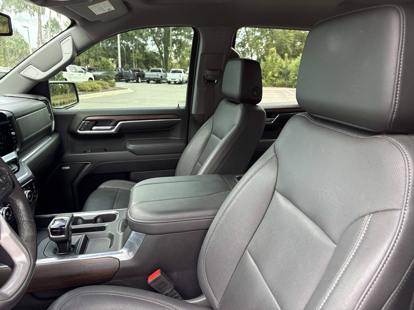 Used 2023 GMC Sierra 1500 SLT w/ SLT Premium Package AWD/4WD image 20