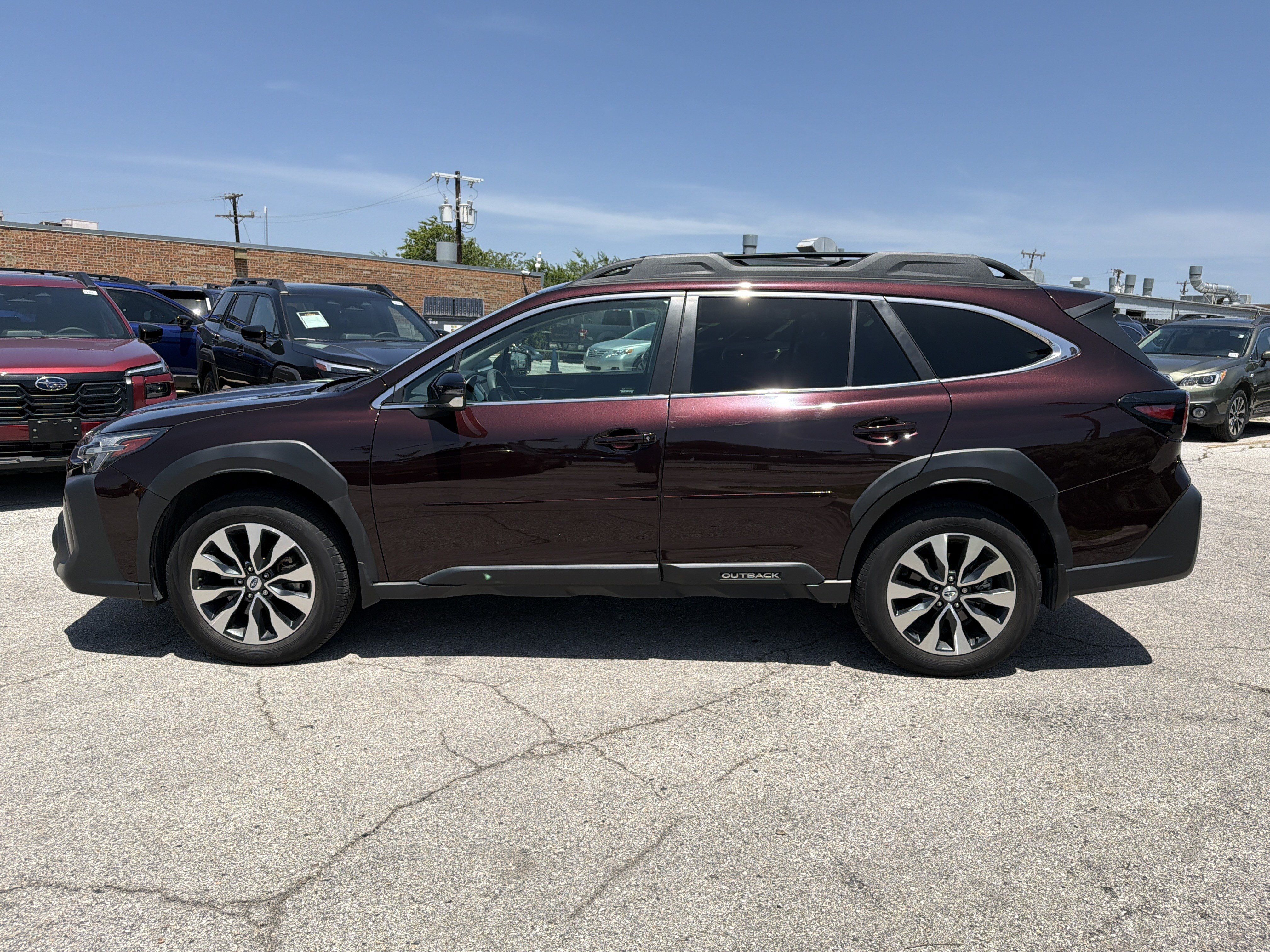 Used 2024 Subaru Outback Limited AWD/4WD image 6