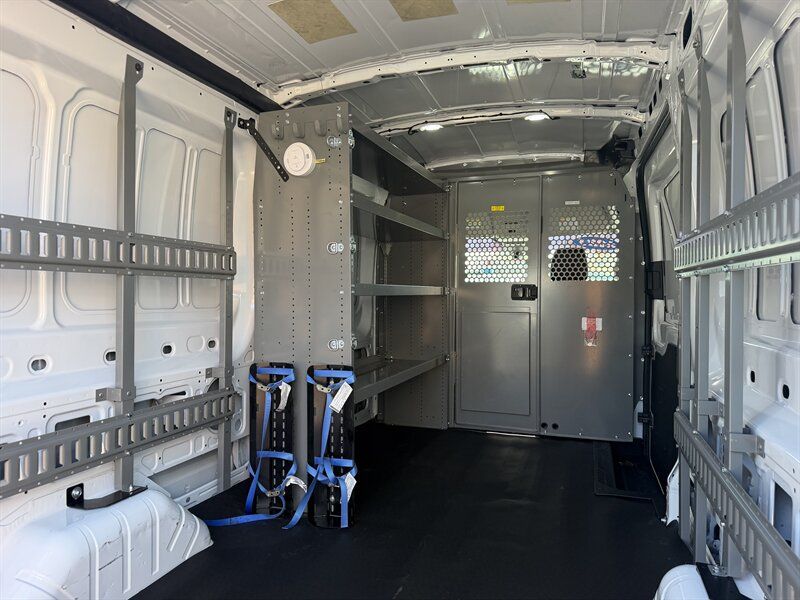 Used 2023 Ford E-Transit Medium Roof RWD image 11