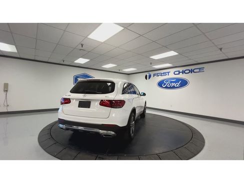 Used 2020 Mercedes-Benz GLC 300 300 4MATIC image 9