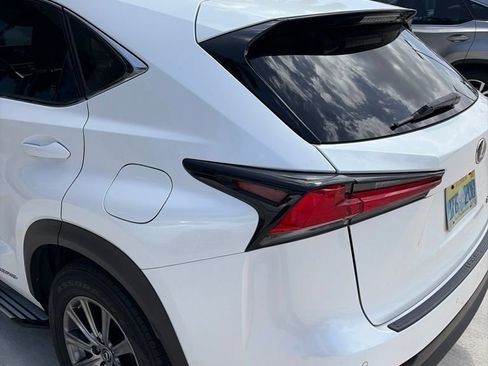 Used 2018 Lexus NX 300h AWD w/ Comfort Package image 5
