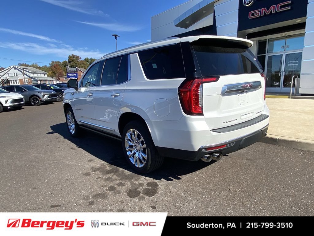 Used 2021 GMC Yukon Denali w/ Denali Premium Package AWD/4WD image 14