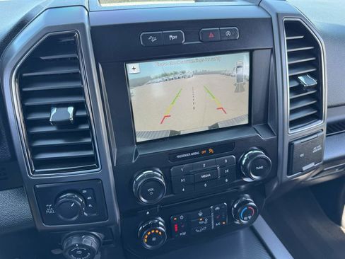 Used 2018 Ford F150 XLT w/ Equipment Group 302A Luxury AWD/4WD image 31