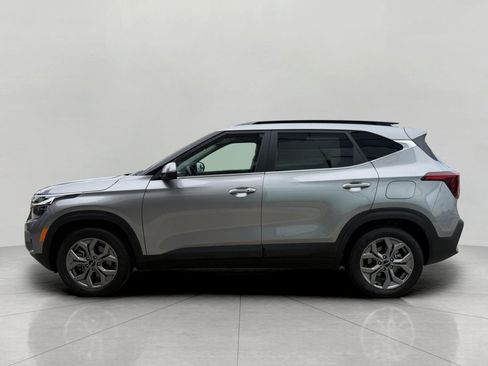 Used 2024 Kia Seltos S AWD/4WD image 8
