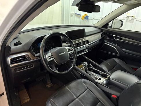 Used 2022 Kia Telluride EX w/ EX Premium Package FWD image 26