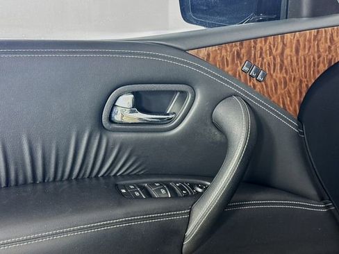 Used 2018 Nissan Armada Platinum w/ Captain Seat Package image 21