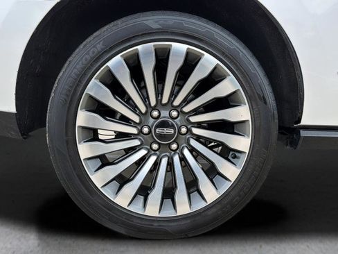 Used 2019 Lincoln Navigator Reserve AWD/4WD image 31