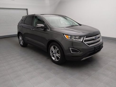 Used 2015 Ford Edge Titanium w/ Equipment Group 301A AWD/4WD image 11