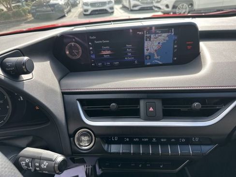 Used 2019 Lexus UX 200 F Sport w/ F Sport Premium Package image 18