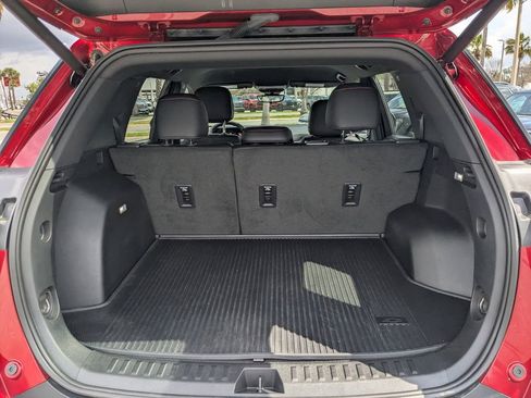 Used 2025 Chevrolet Equinox RS w/ Safety and Technology Package image 12