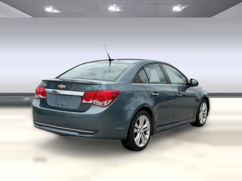 Used 2012 Chevrolet Cruze LTZ w/ RS Package FWD image 9